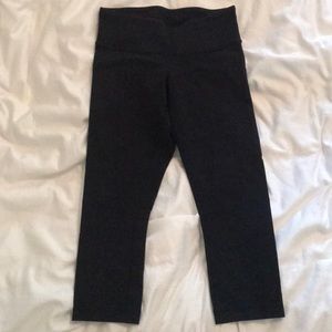 Lululemon Black Wunder Under Leggings.